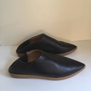Vision Quest Babouche Slides